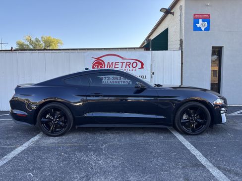 Used 2021 Ford Mustang Coupe w/ Equipment Group 101A image 7