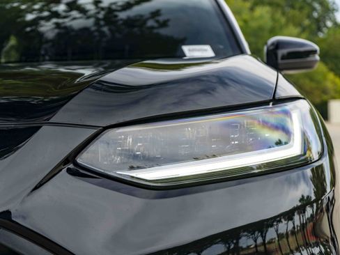 Used 2025 Honda HR-V Sport image 11