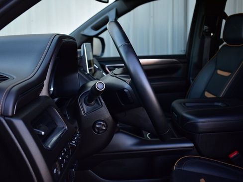 Used 2023 GMC Yukon XL AT4 w/ AT4 Premium Plus Package image 46