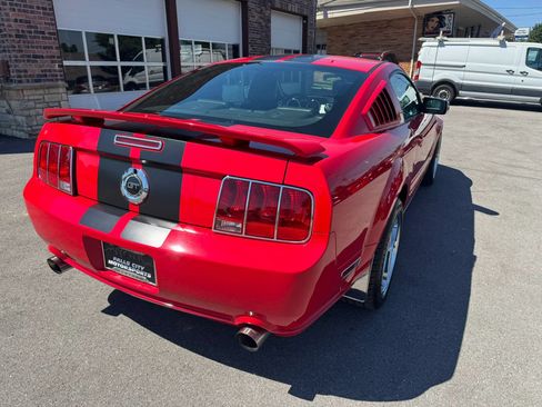 Used 2006 Ford Mustang GT Premium RWD image 15