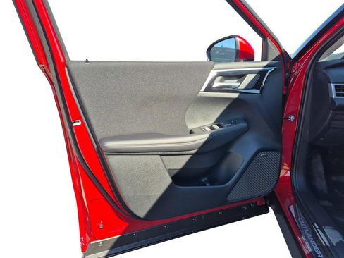 New 2026 Mitsubishi Outlander ES FWD image 26
