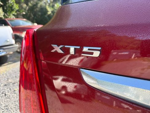 Used 2019 Cadillac XT5 Luxury FWD image 17