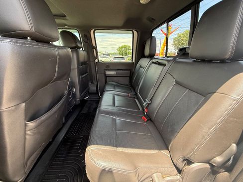 Used 2012 Ford F250 Lariat w/ Lariat Ultimate Pkg AWD/4WD image 6
