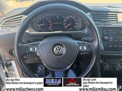 Used 2018 Volkswagen Tiguan SEL Premium AWD/4WD image 13