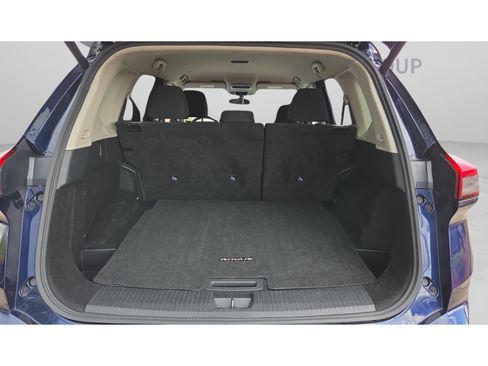 Used 2024 Nissan Rogue SV AWD/4WD image 13