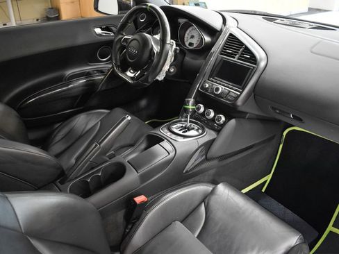 Used 2012 Audi R8 V10 AWD/4WD image 21
