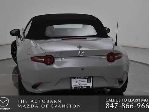 Used 2025 MAZDA MX-5 Miata Grand Touring w/ Weather Package image 10