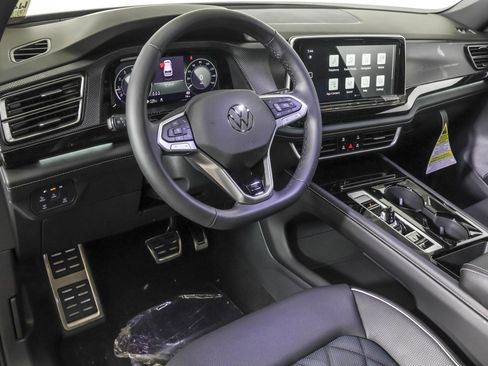 New 2026 Volkswagen Atlas Cross Sport SEL Premium R-Line AWD/4WD image 3