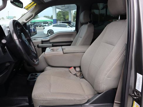 Used 2016 Ford F150 XLT w/ Equipment Group 302A Luxury RWD image 13