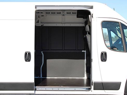 Used 2024 RAM ProMaster 3500 w/ Safety Group image 9