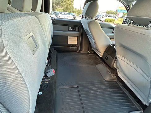 Used 2012 Ford F150 XLT w/ XLT Chrome Pkg image 9
