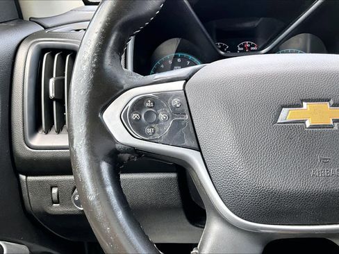 Used 2018 Chevrolet Colorado LT w/ LT Convenience Package RWD image 24