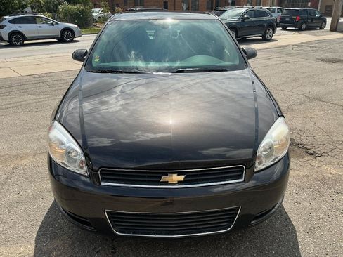 Used 2009 Chevrolet Impala LT FWD image 9