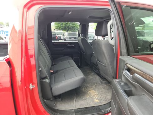 Used 2024 Chevrolet Silverado 2500 LT AWD/4WD image 25