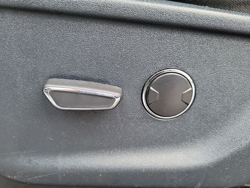 Used 2021 Ford F150 XLT w/ Equipment Group 301A Mid image 19