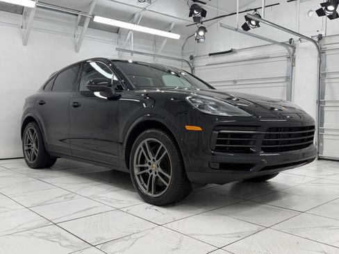 Used 2022 Porsche Cayenne Platinum Edition AWD/4WD image 10