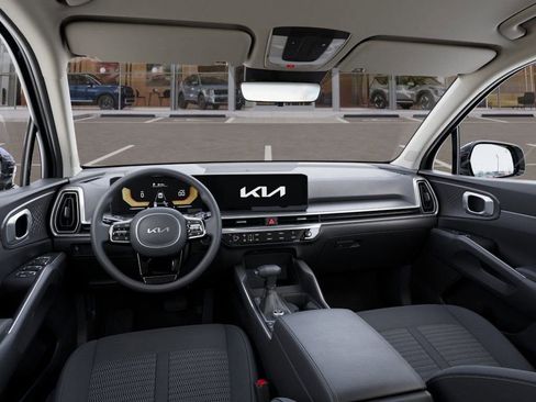New 2025 Kia Sorento LX FWD image 17