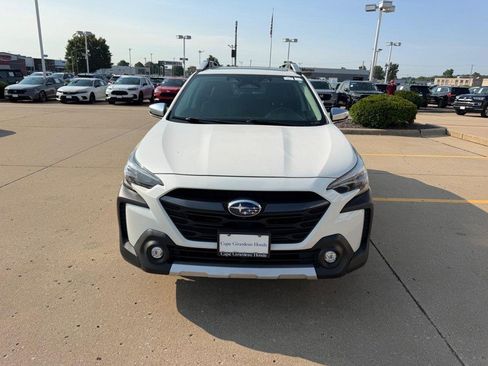 Used 2023 Subaru Outback Touring XT AWD/4WD image 8