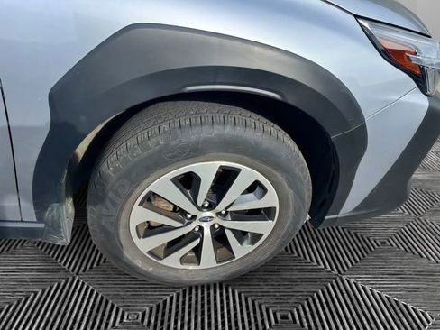 Certified 2023 Subaru Outback 2.5i image 9