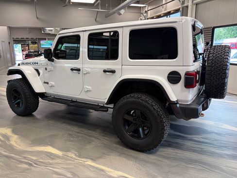 Used 2022 Jeep Wrangler Unlimited Rubicon w/ Trailer Tow Package AWD/4WD image 39