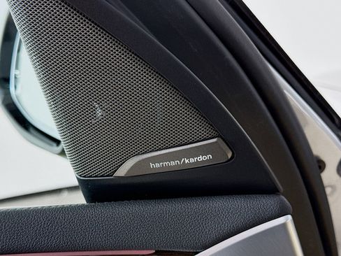 Used 2021 BMW X3 M40i w/ Executive Package image 19