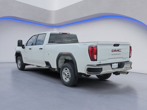 Used 2021 GMC Sierra 2500 4x4 Crew Cab w/ Convenience Package image 3
