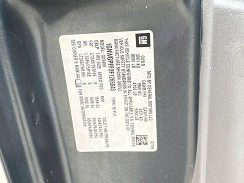 Used 2015 Chevrolet Express 2500 LS image 47