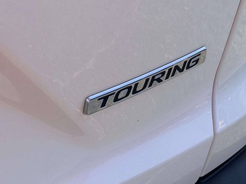 Used 2017 Honda CR-V Touring image 7