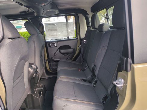 New 2026 Jeep Gladiator Sport image 16