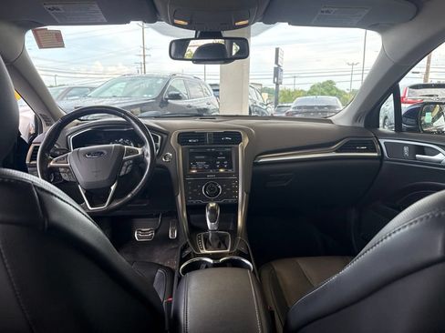 Used 2014 Ford Fusion Titanium AWD/4WD image 14
