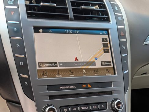 Used 2018 Lincoln MKZ Black Label w/ Technology Package FWD image 10