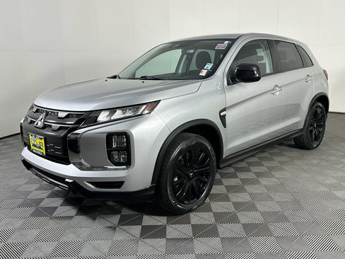 Used 2023 Mitsubishi Outlander Sport LE image 17