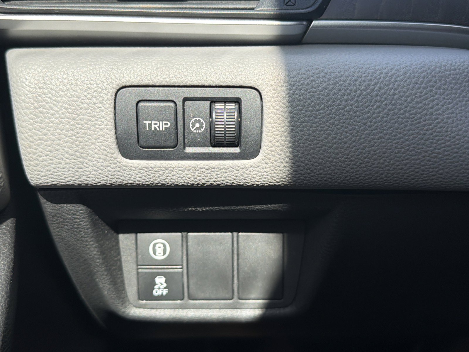 Used 2018 Honda Accord EX-L image 27