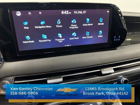 Used 2024 Hyundai Palisade Calligraphy image 16