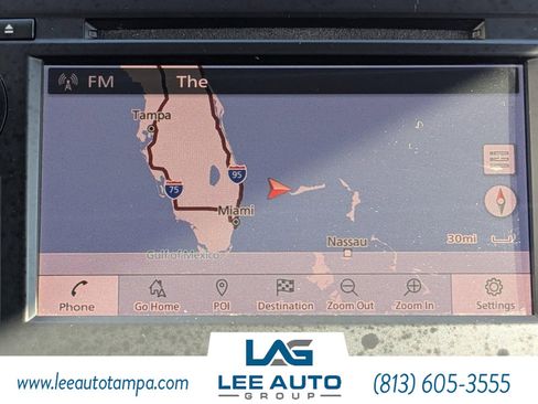 Used 2019 Nissan Titan SV w/ SV Convenience Package image 22