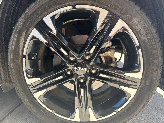 Used 2023 Kia K5 GT-Line w/ GT-Line Premium Package FWD image 5