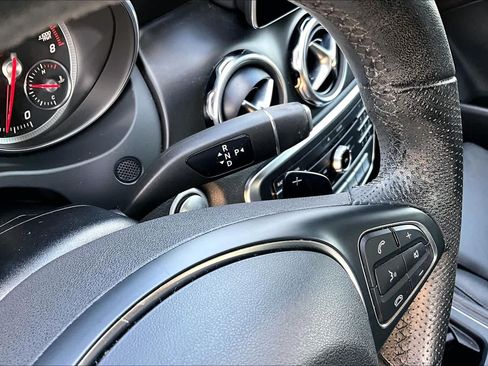 Used 2019 Mercedes-Benz GLA 250 image 17