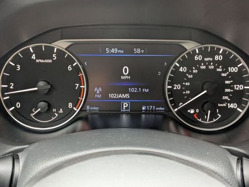 New 2025 Nissan Altima 2.5 SR w/ SR Premium Package AWD/4WD image 18