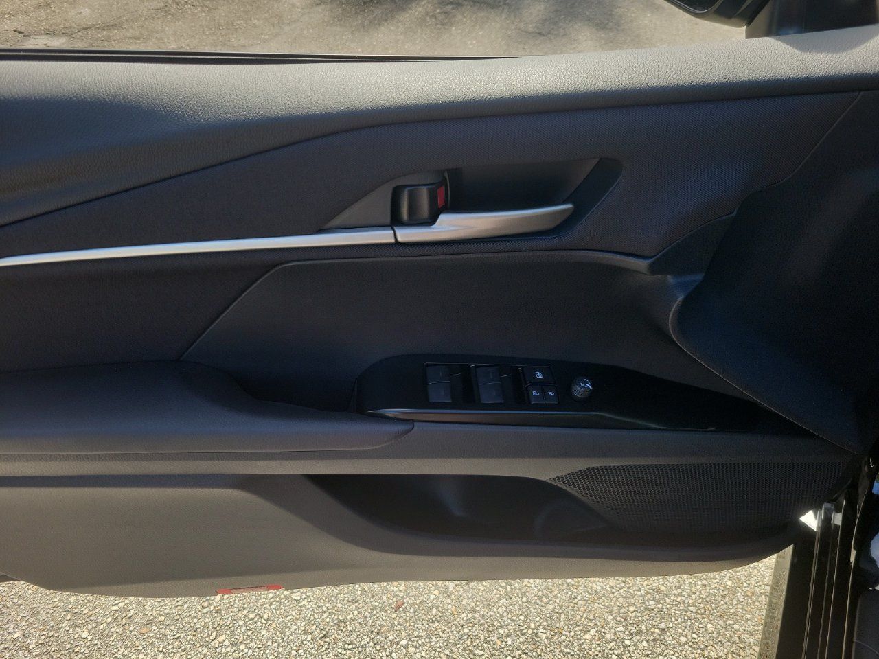 Used 2026 Toyota Camry LE FWD image 14