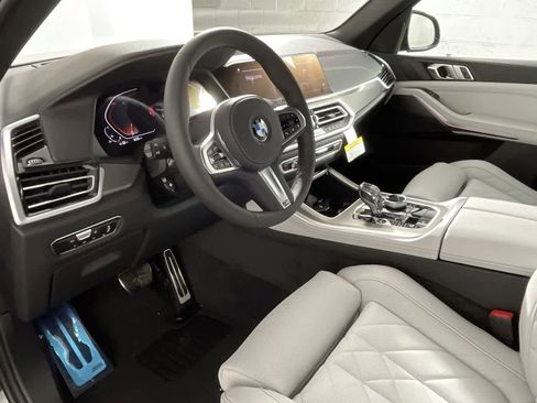 Certified 2023 BMW X5 xDrive40i w/ Executive Package image 12