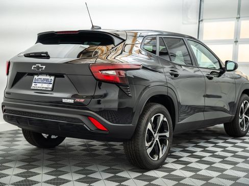 New 2026 Chevrolet Trax RS FWD image 5