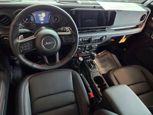 New 2026 Jeep Wrangler Unlimited Rubicon 392 w/ Quick Order Package 27X Moab AWD/4WD image 11