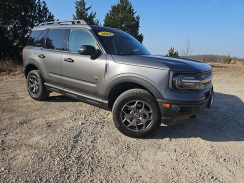 Certified 2023 Ford Bronco Sport Badlands image 2