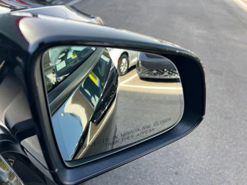 Used 2023 Tesla Model Y 2WD image 64