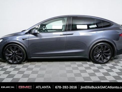Used 2022 Tesla Model X Plaid image 25