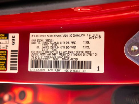 Used 2024 Toyota Tacoma 4x4 Double Cab image 31