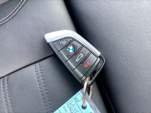 Used 2019 BMW X4 M40i w/ Executive Package image 14