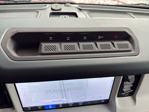 New 2026 Ford Bronco Heritage Edition AWD/4WD image 33