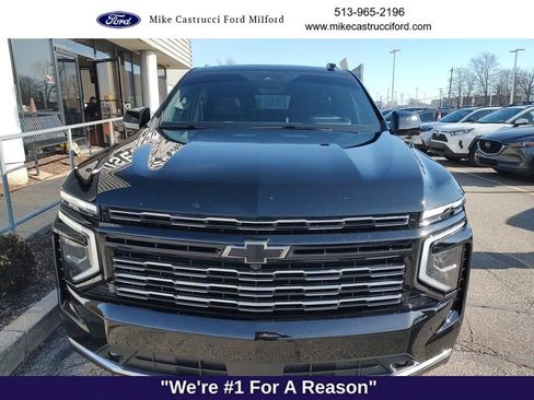 Used 2025 Chevrolet Tahoe High Country image 3