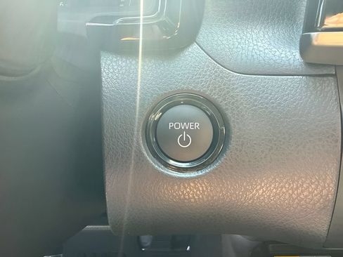 Used 2025 Toyota Camry LE w/ Convenience Package FWD image 24